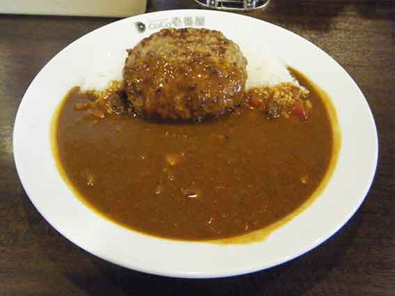 CoCo壱番屋の「チーズインハンバーグトマトアスパラカレー」♪