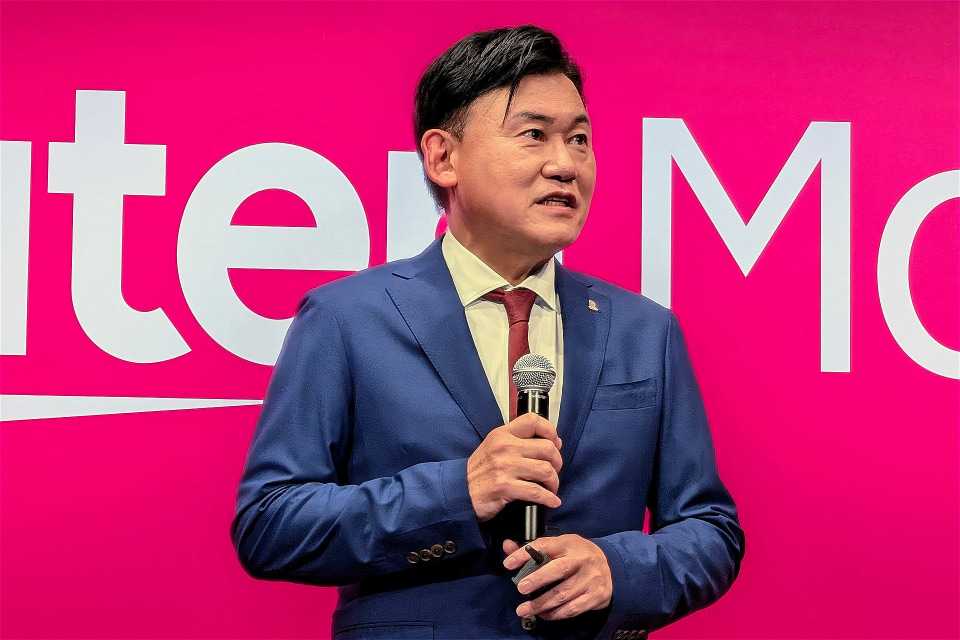 楽天モバイル・三木谷浩史氏、ホッピング行為に「業界全体での対応を望む」とコメント