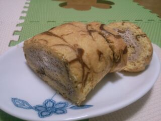 ﾛｰﾙｹｰｷ.jpg