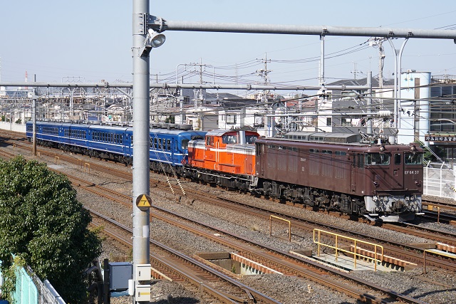EF64 37+DD51 842+12系 尾久展示回送 & E491系East i-E EF64 37+DD51 842+12系 尾久展示回送 & E491系East i-E