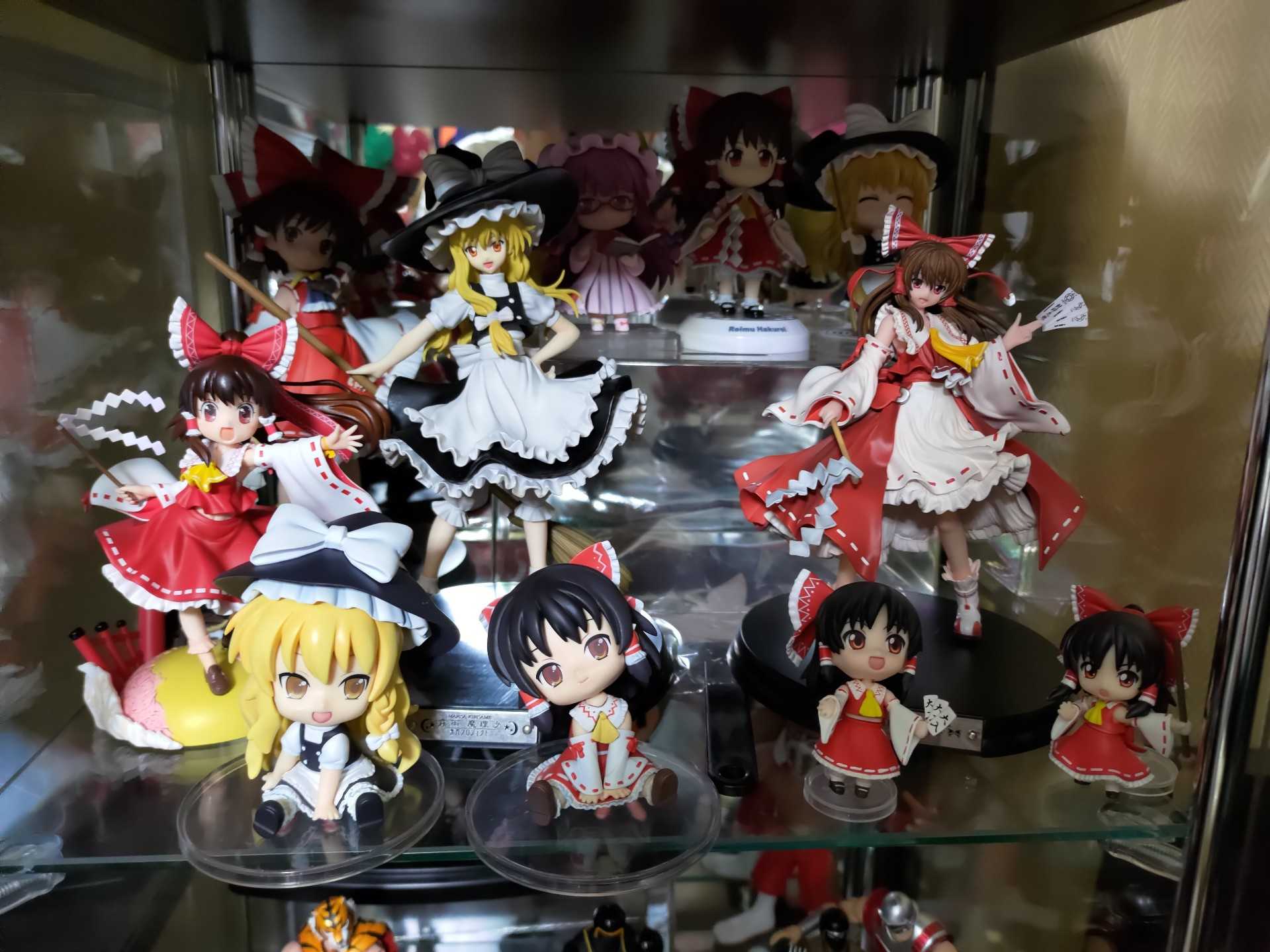 霧雨魔理沙 普通の魔法使い 東方Project 1/8フィギュア グリフォン
