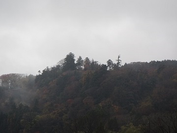 ２３雨の青葉城.jpg