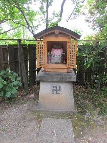 探訪 京都・洛東を往く -7 植髪堂（青蓮院境内） | 遊心六中記 - 楽天