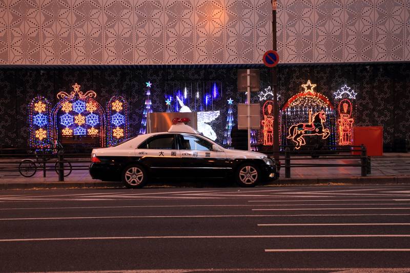 御堂筋_002パトカー.jpg