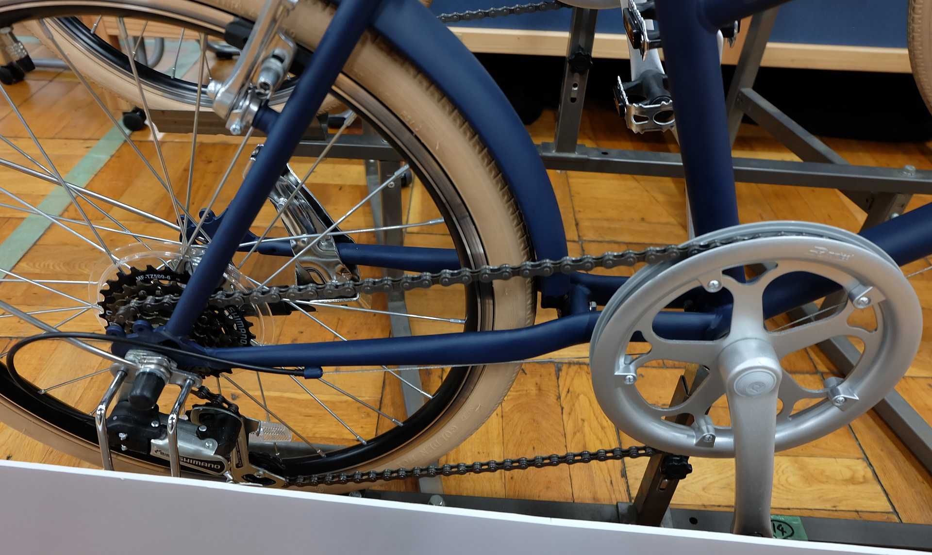2024年度 アサヒサイクル新製品展示会 その1 ニジック ジェイ・ドレス 