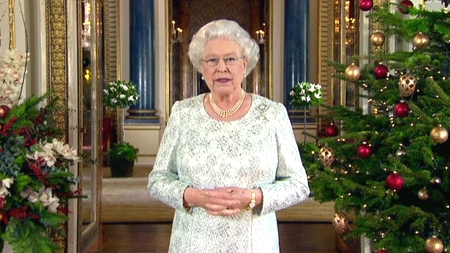 エリザベス女王＝BUCKINGHAM PALACE提供.jpg
