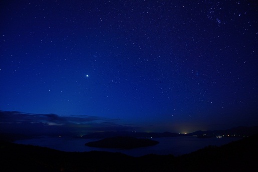 風景　３佳作　美幌峠の星【Ｎｏｂｕさん】.jpg