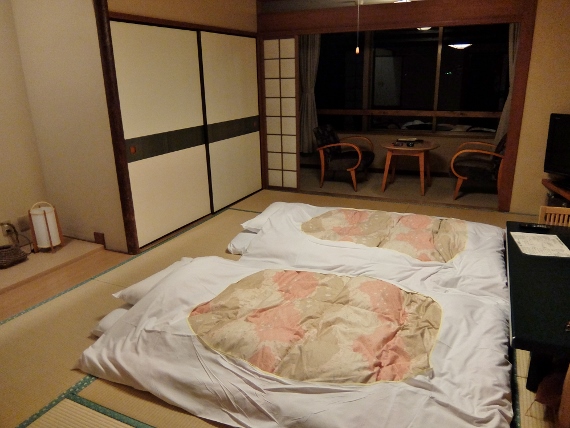 鞆の浦　温泉　景勝館　漣亭　ホテル　ポニョ　福山