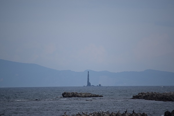 古平町からのローソク岩