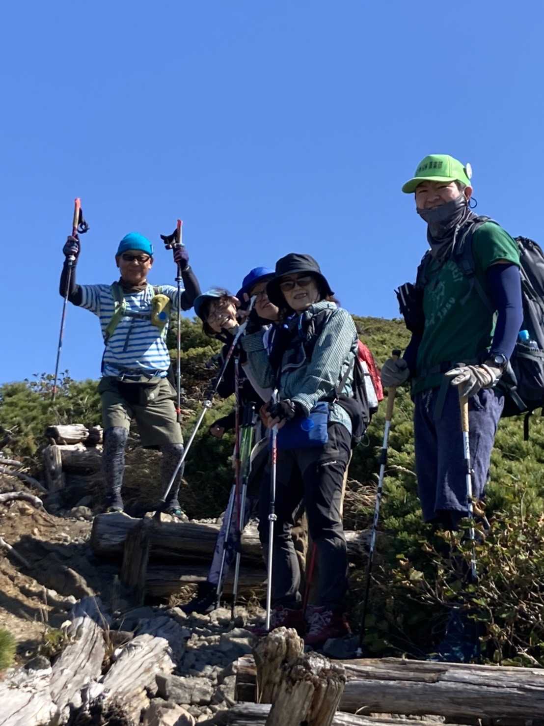 八甲田山紅葉登山ウォークはNWで | ANWC 青い森ノルディックウォーキングクラブ - 楽天ブログ