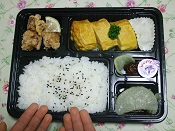 出し巻き弁当