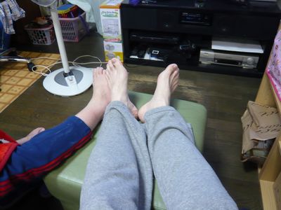 足伸ばし～の