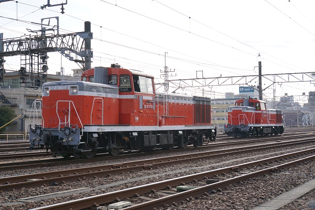 DE10 1704牽引 田端 & DE10 1697牽引 東大宮 & DE10 1571千葉4