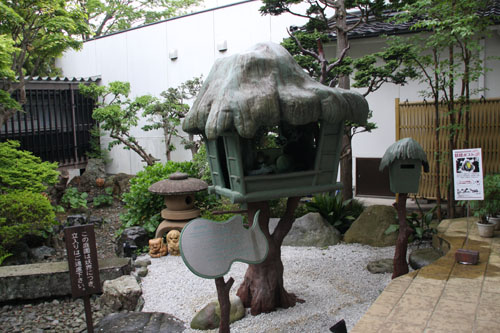 2015-05-03-02-18