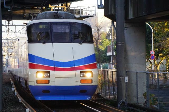 京成 特急｢開運｣号から 特急 シティライナ－2