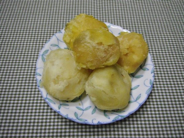 小・イモ441.jpg