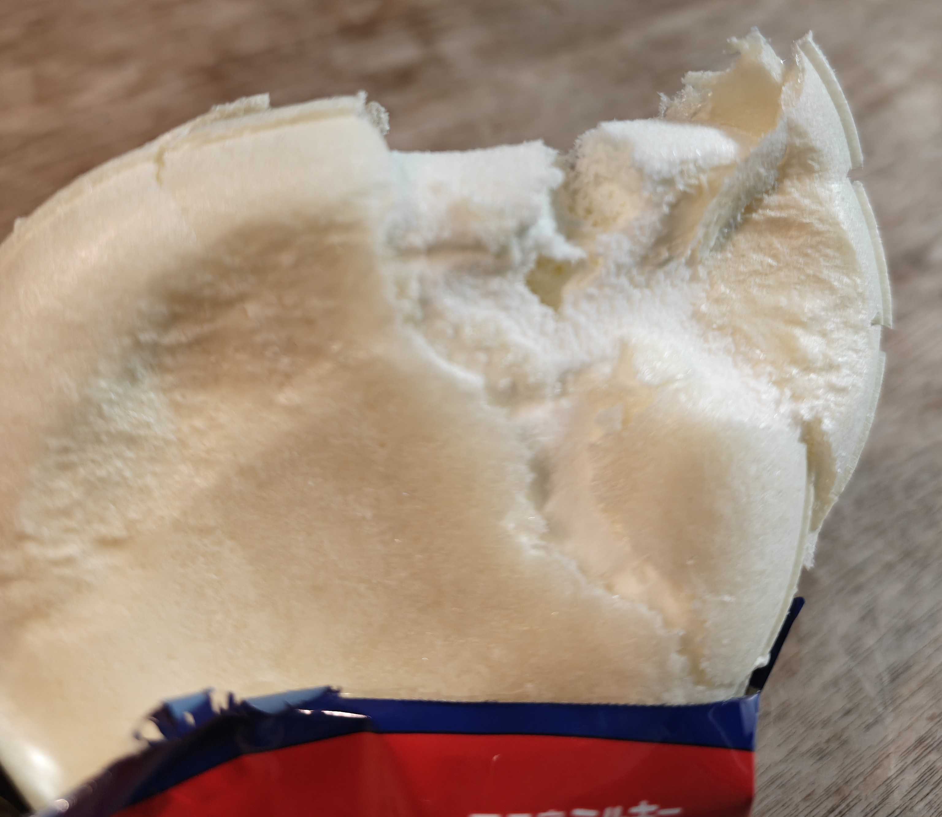 セブンイレブン限定　不二家 ミルキーアイスモナカ