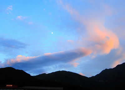 屋久島　くじら雲