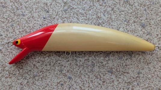 495 19セルテートLT5000D-CXHに ゴメクサスのリールスタンドは付きます