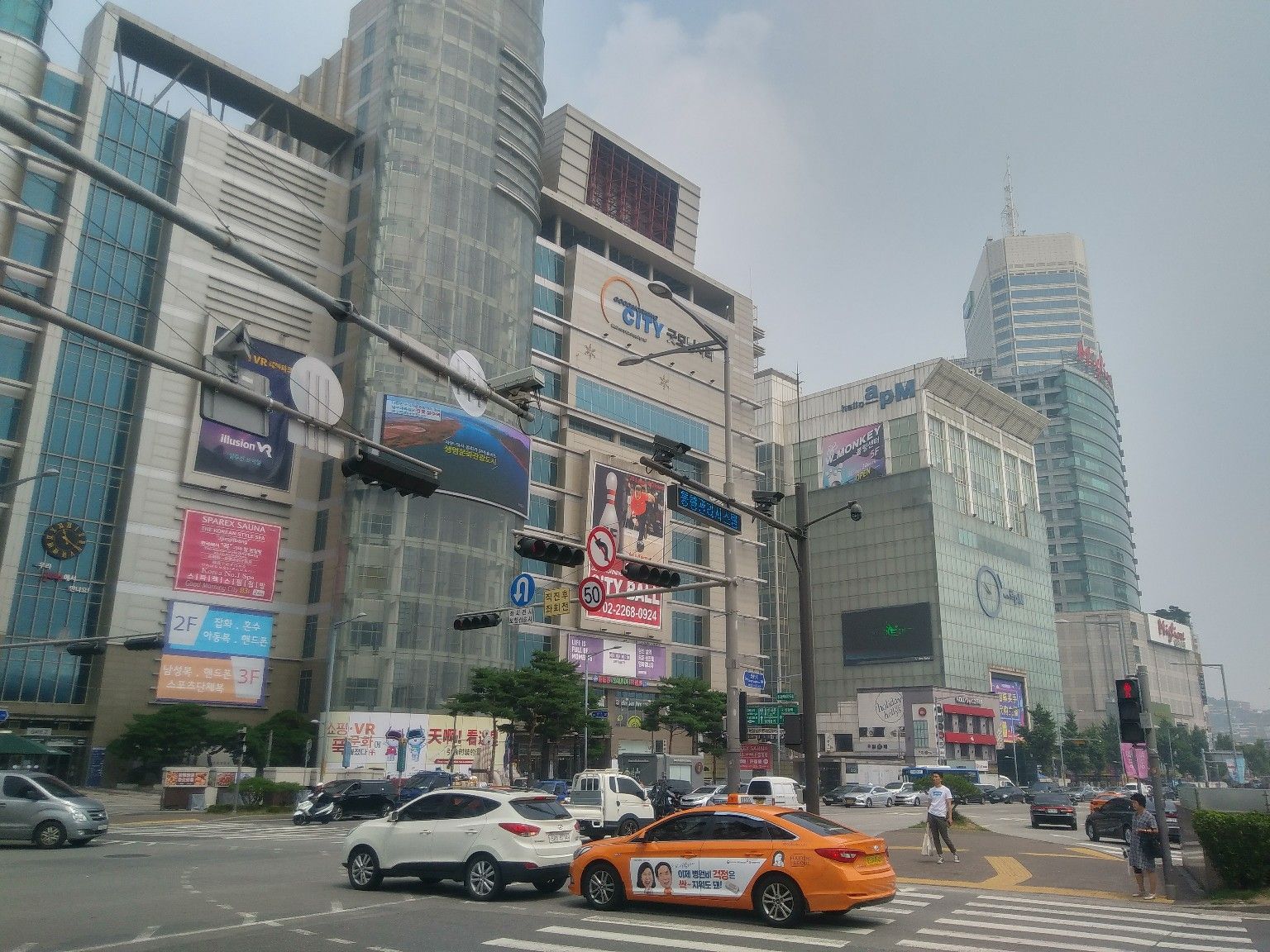 韓国ソウル東大門ファッションタウンのようす K Pop Plaza Hiroshimaの最新入荷情報などなど 楽天ブログ