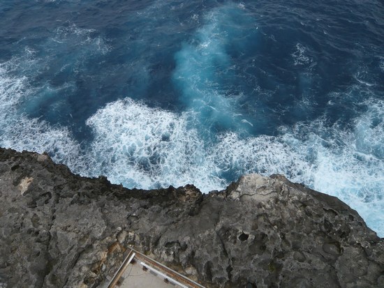 3残波岬 海岸海色550.jpg