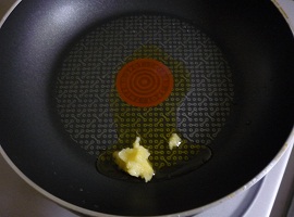 おろしニンニク