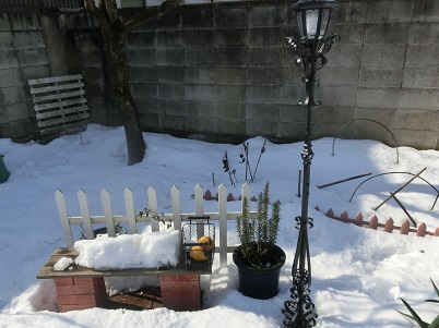 雪の庭