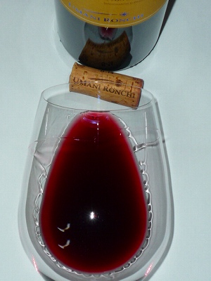 Umani Ronchi Jorio Md'A 2012 glass.jpg