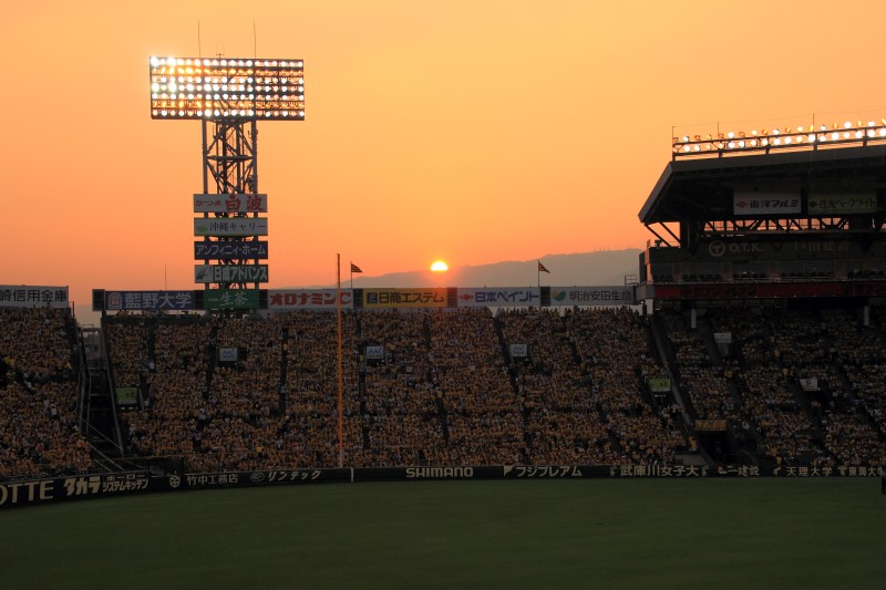 甲子園ナイター_003夕景.jpg