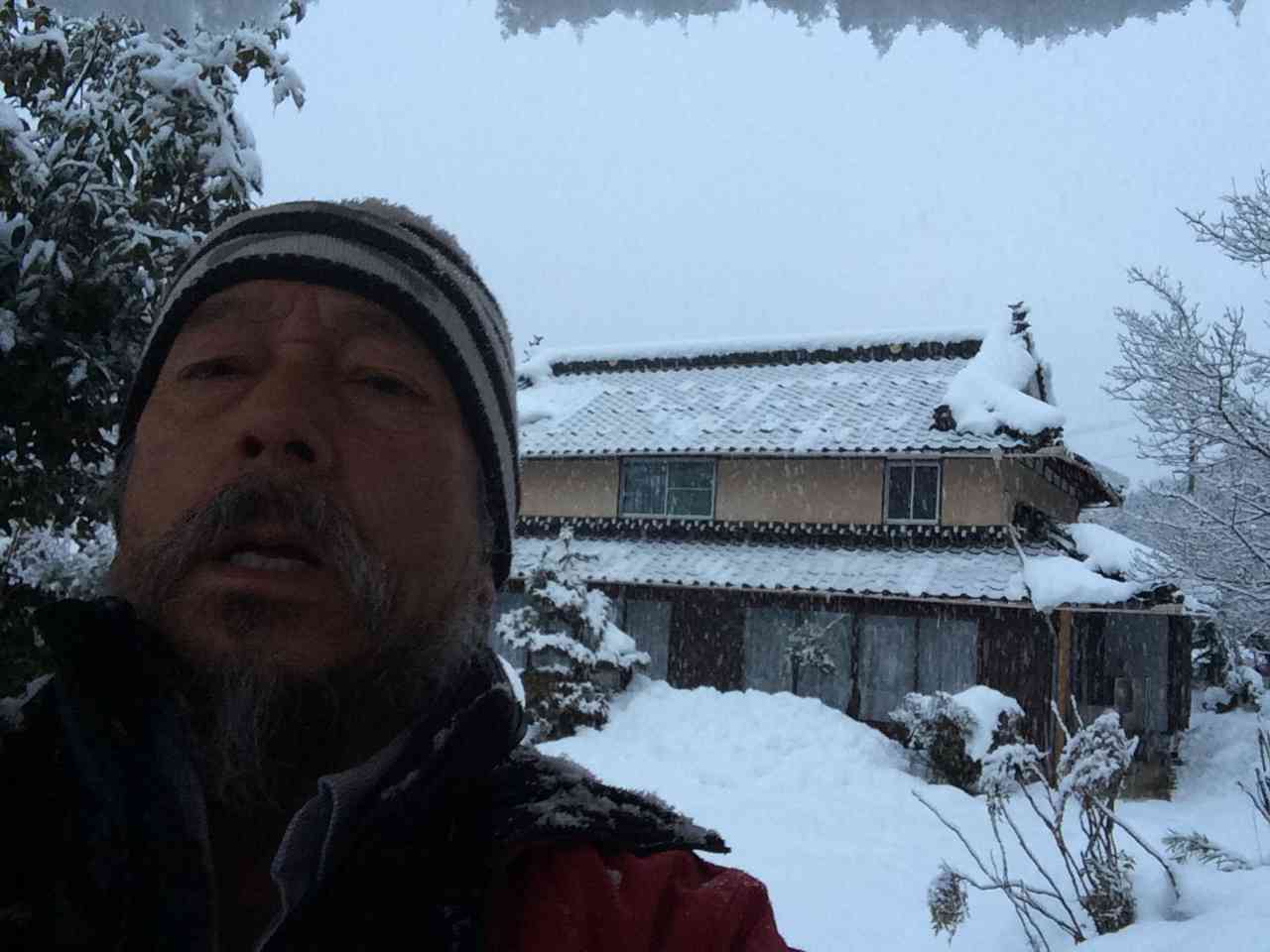 1172