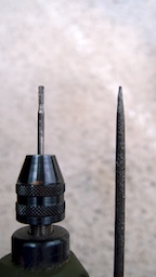 ハイスビットと棒ヤスリ