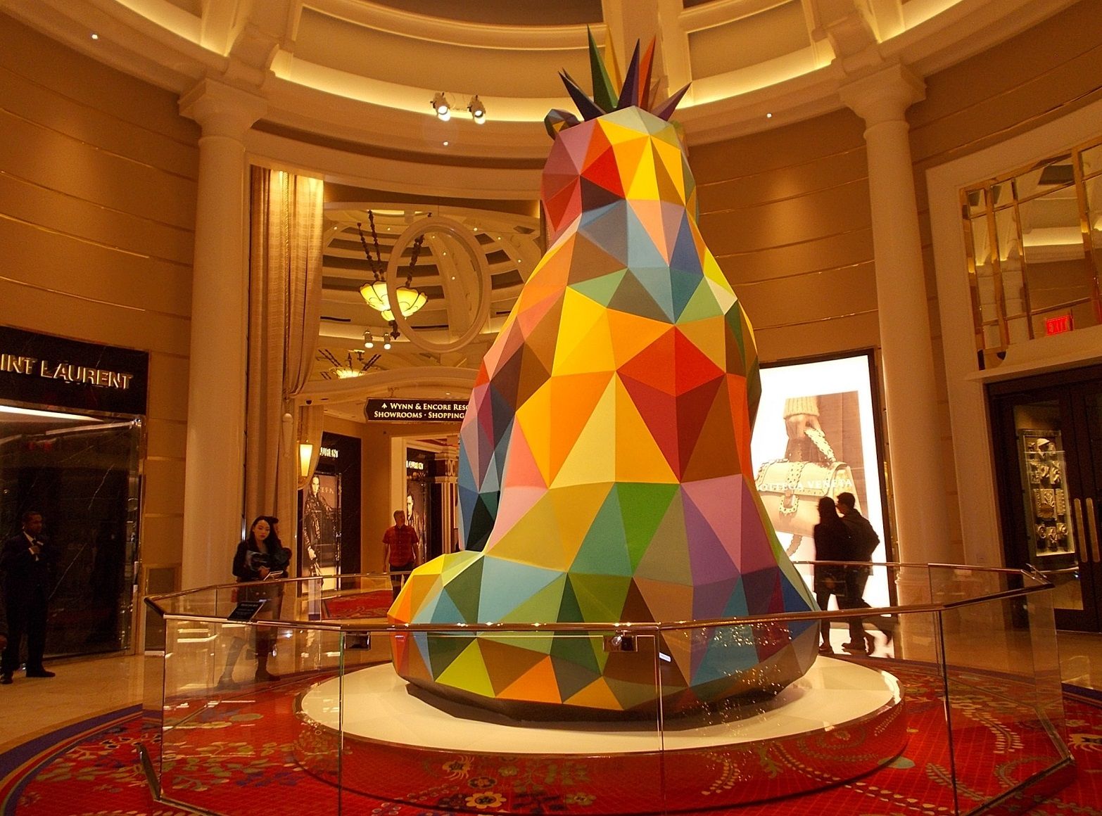 ウィン・プラザ ラスベガス 村上隆 フラワーネオンサイン | ラスベガス