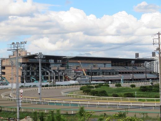 現在の船橋競馬場スタンドの様子 地方競馬の楽天競馬 日替わりライターブログ 楽天ブログ