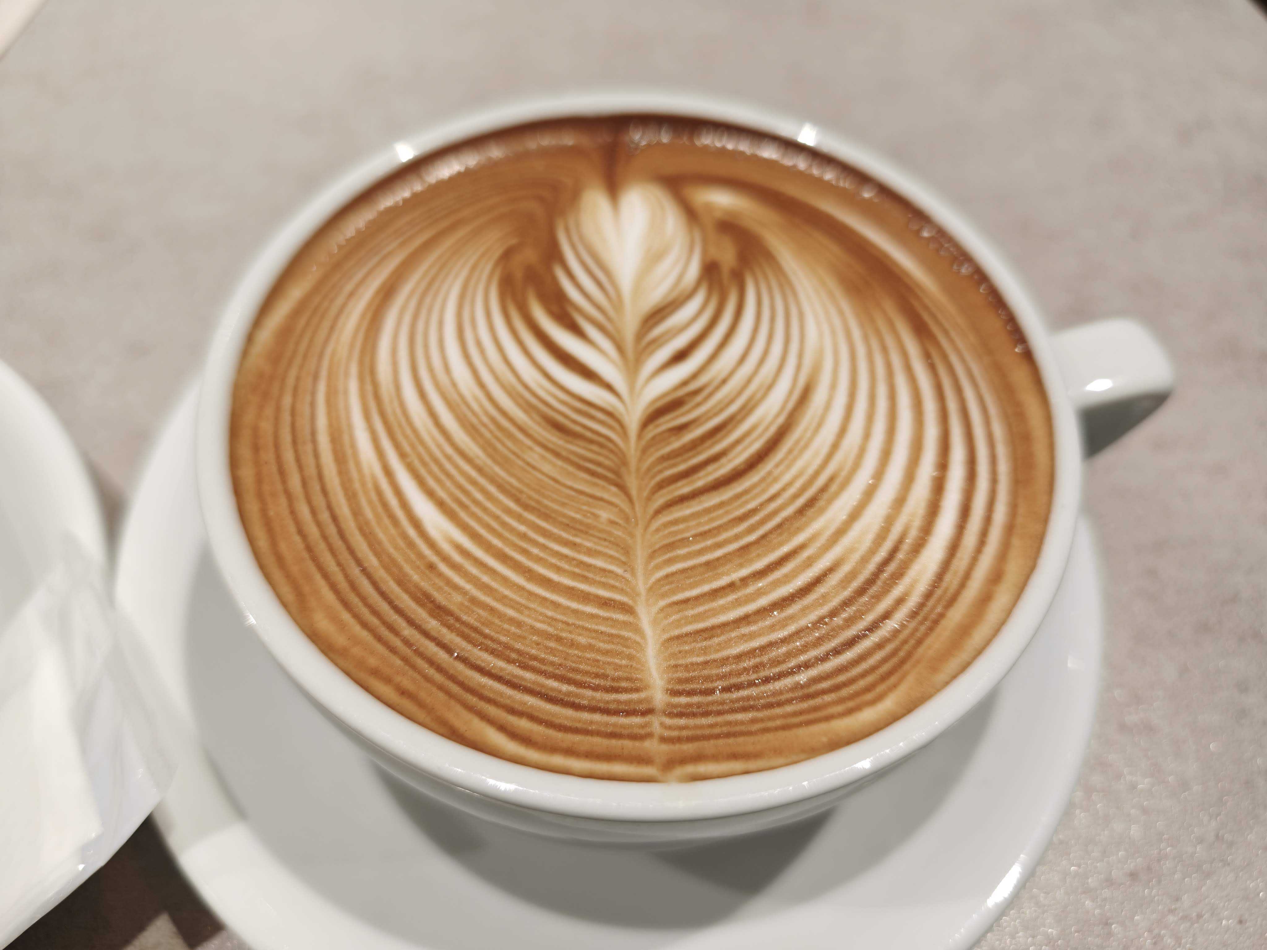 虎ノ門　1人カフェランチ　ストリーマー コーヒー カンパニー　ストリーマーラテ