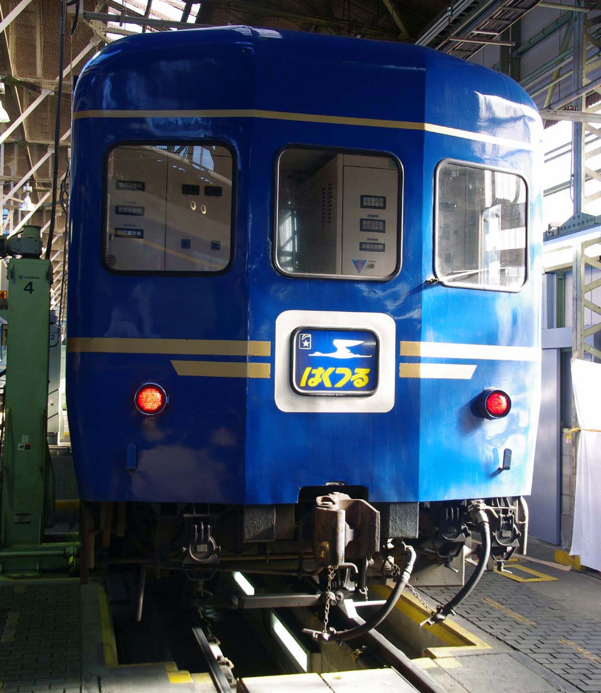 EF81牽引 24系：寝台特急「はくつる」 | マル鉄鉄道写真館