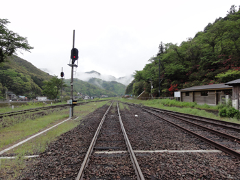 江川崎駅より宇和島方向