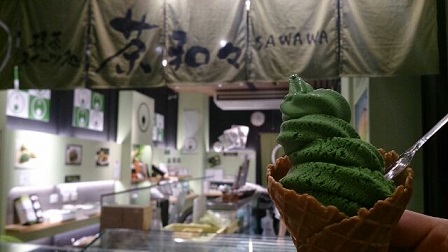 茶和々　抹茶ソフト