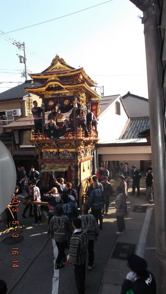 曳山祭り