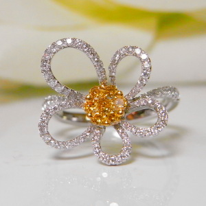 綺麗なダイヤモンド１００石で創る　花指輪　　５　　横濱元町エクセル宝飾