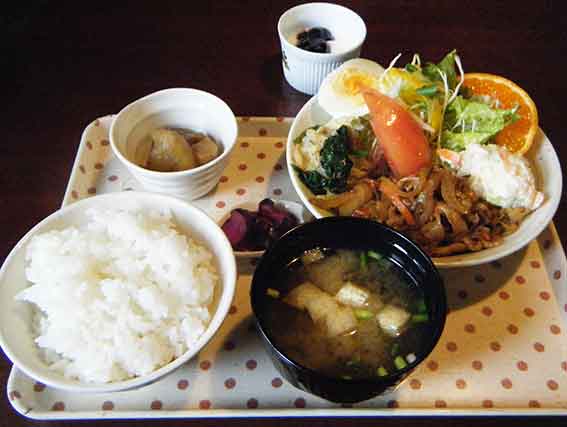 プランタンの「豚しょうが焼き」-01♪