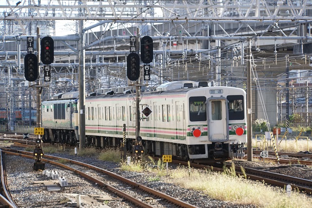 EF64 1032牽引 107系 廃車回送 & EF65 2139+タキ5