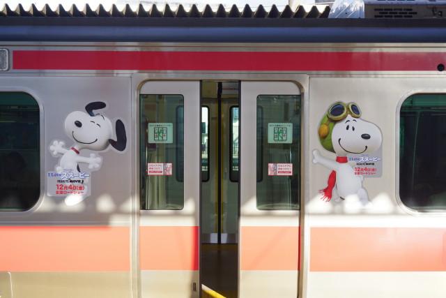京葉線 全線開業25周年&ILoveスヌーピーの並び5