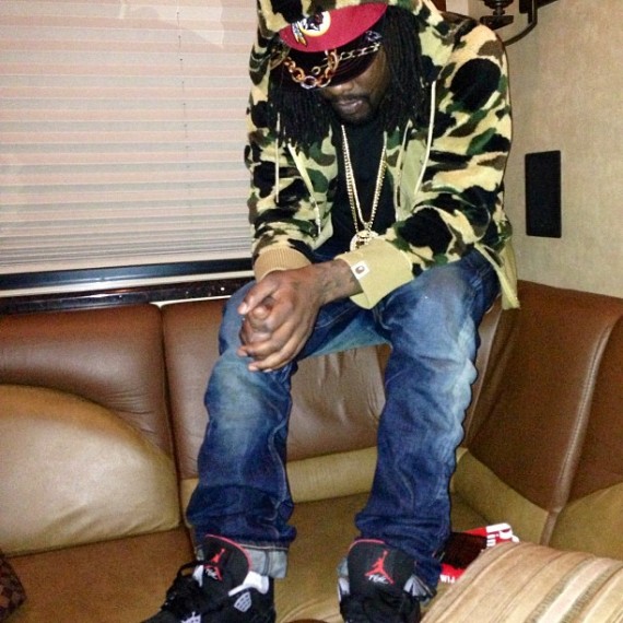 wale-in-air-jordan-4-bred-570x570.jpeg