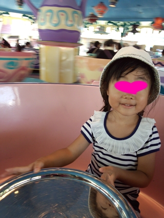 ブログ用　ディズニーランド2-1。.jpg