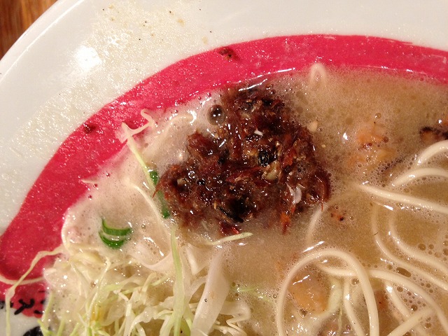 濃厚煮干とんこつラーメン　石田てっぺい .