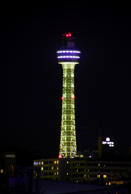 みなとみらい夜景_03マリンタワー.jpg