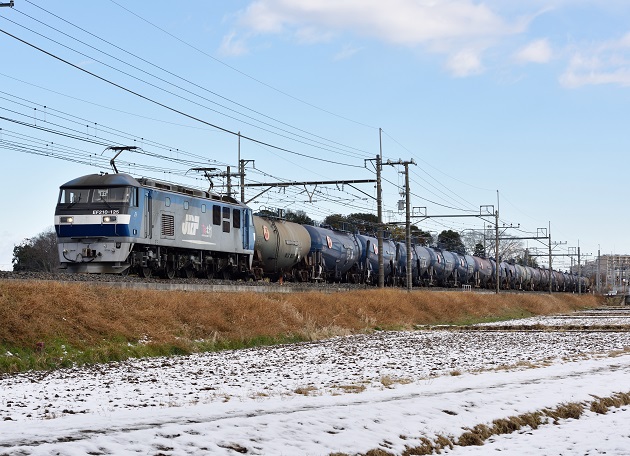 8 EF210-125 5582レ D810 1.jpg