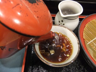 千住旭町・小諸そばのそば湯