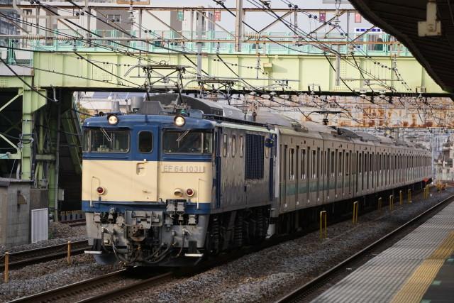 DE11 1041牽引 田端&EF64 1031牽引 E233系マト配給5