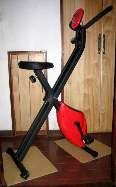 エアロバイクの組み立て完成